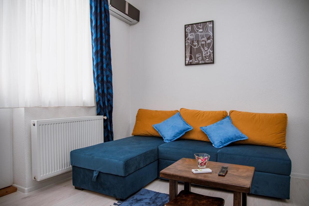 Guest House Mylan Licko Petrovo Selo Exterior foto